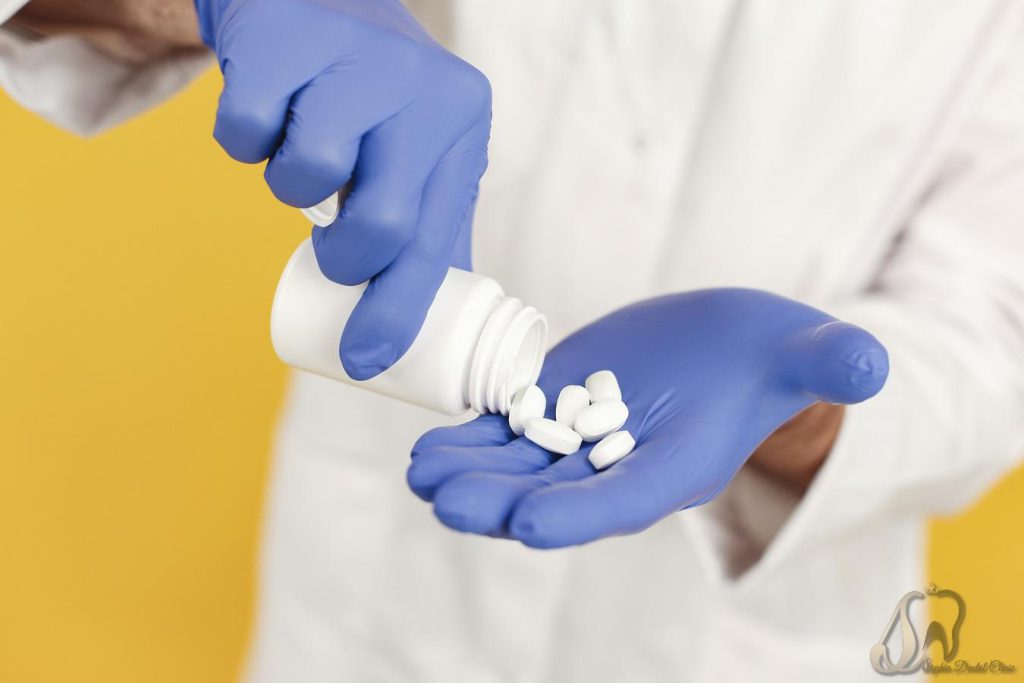 مصرف داروهای تجویز شده توسط دندانپزشک