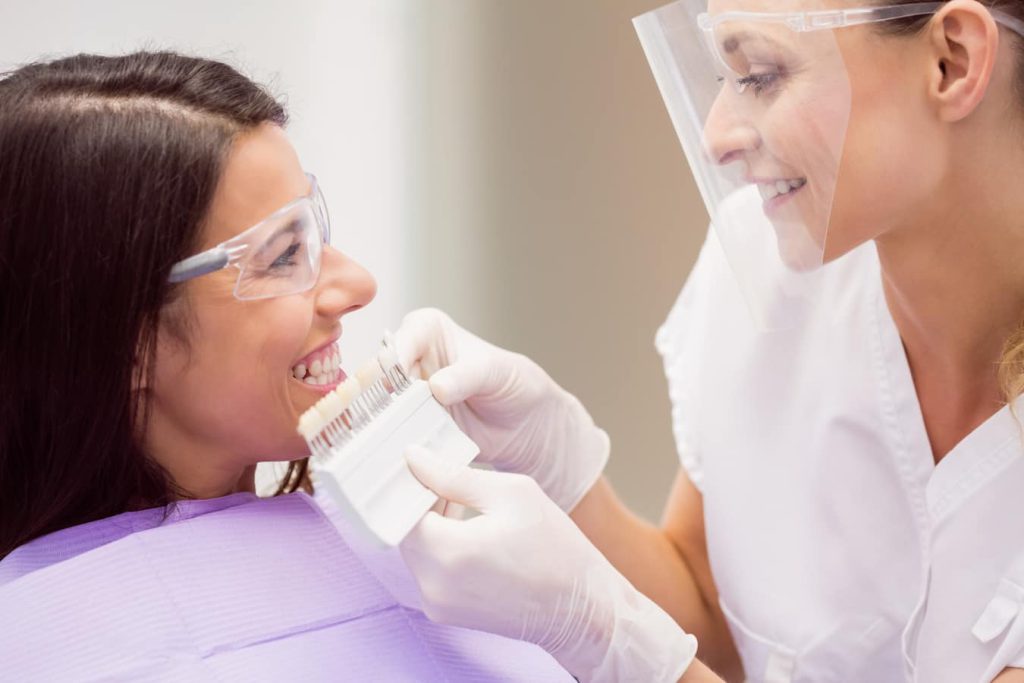 تصویر شاخص تغییرات زییایی دندان در چه صورت خطر ناک محسوب میشوند؟